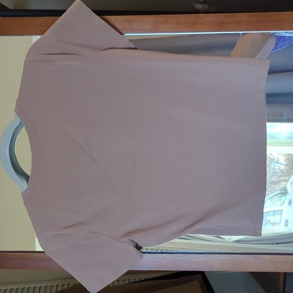 Fitted Mauve Cropped Baby Tee - Picture 2 of 8